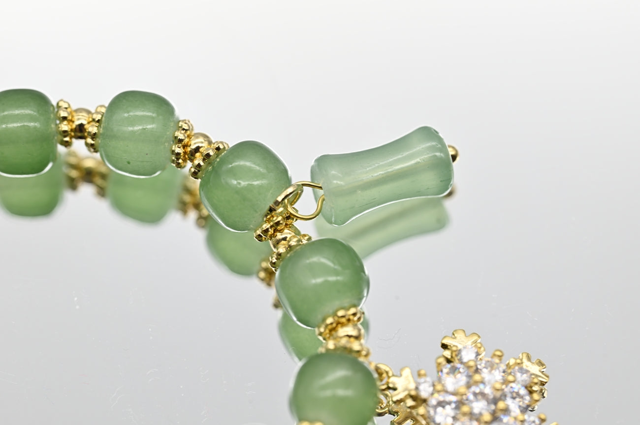 Green Aventurine Beaded Bracelet with Gold Accents