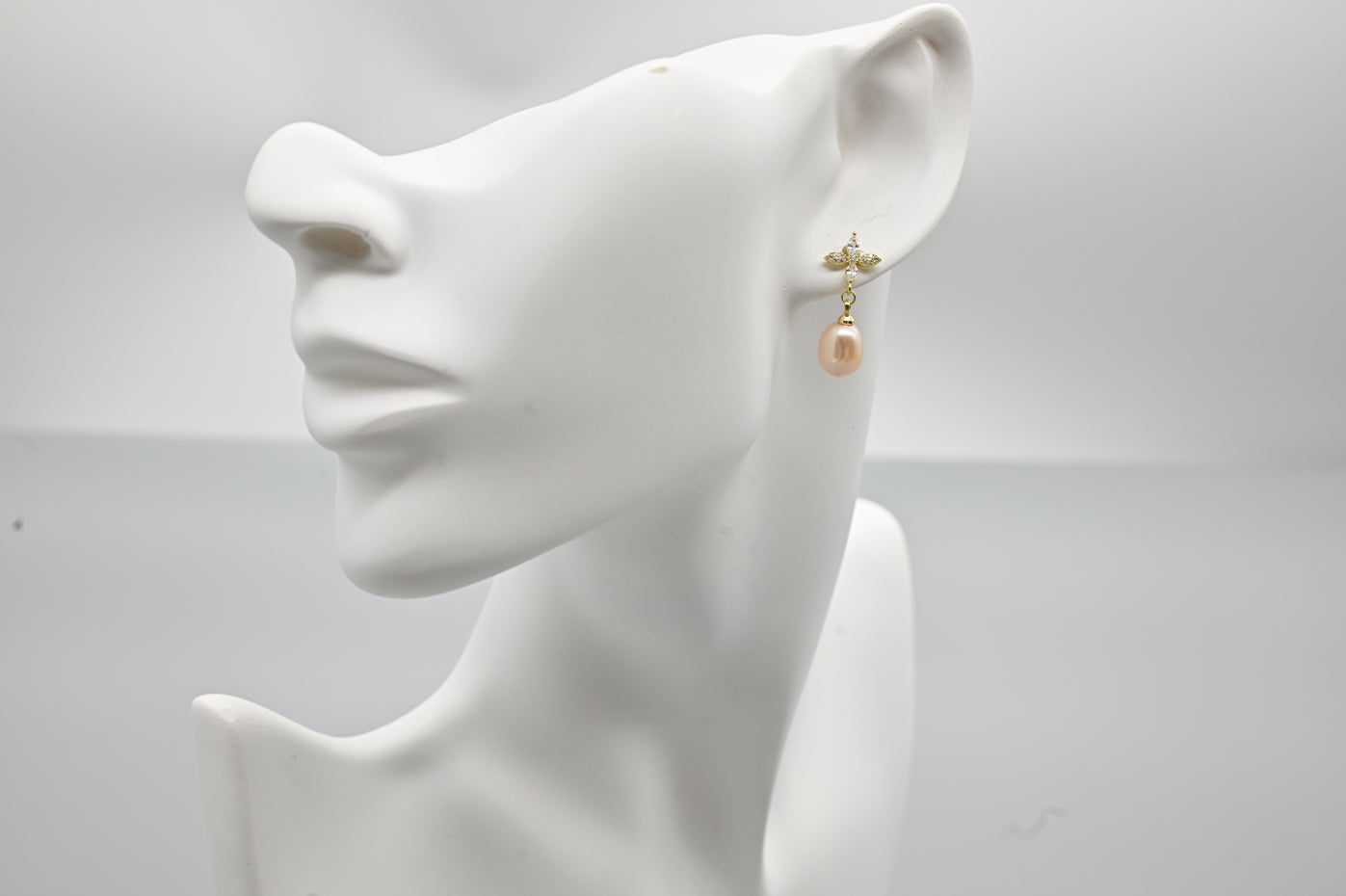 Sophisticated Gold-Plated Faux Pearl and Cubic Zirconia Drop Earrings