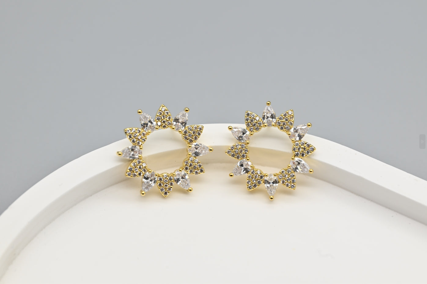 Dazzling Gold-Plated Floral Cubic Zirconia Stud Earrings