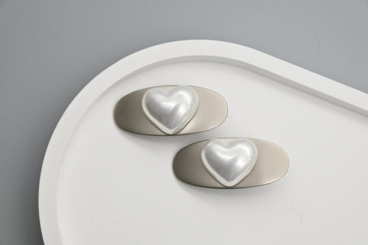 Elegant Heart Hair Clips