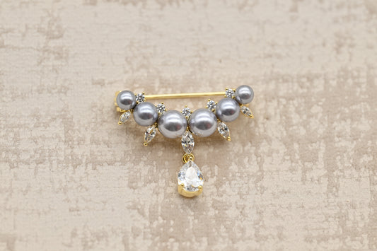 Elegant Pearl and Crystal Drop Brooch