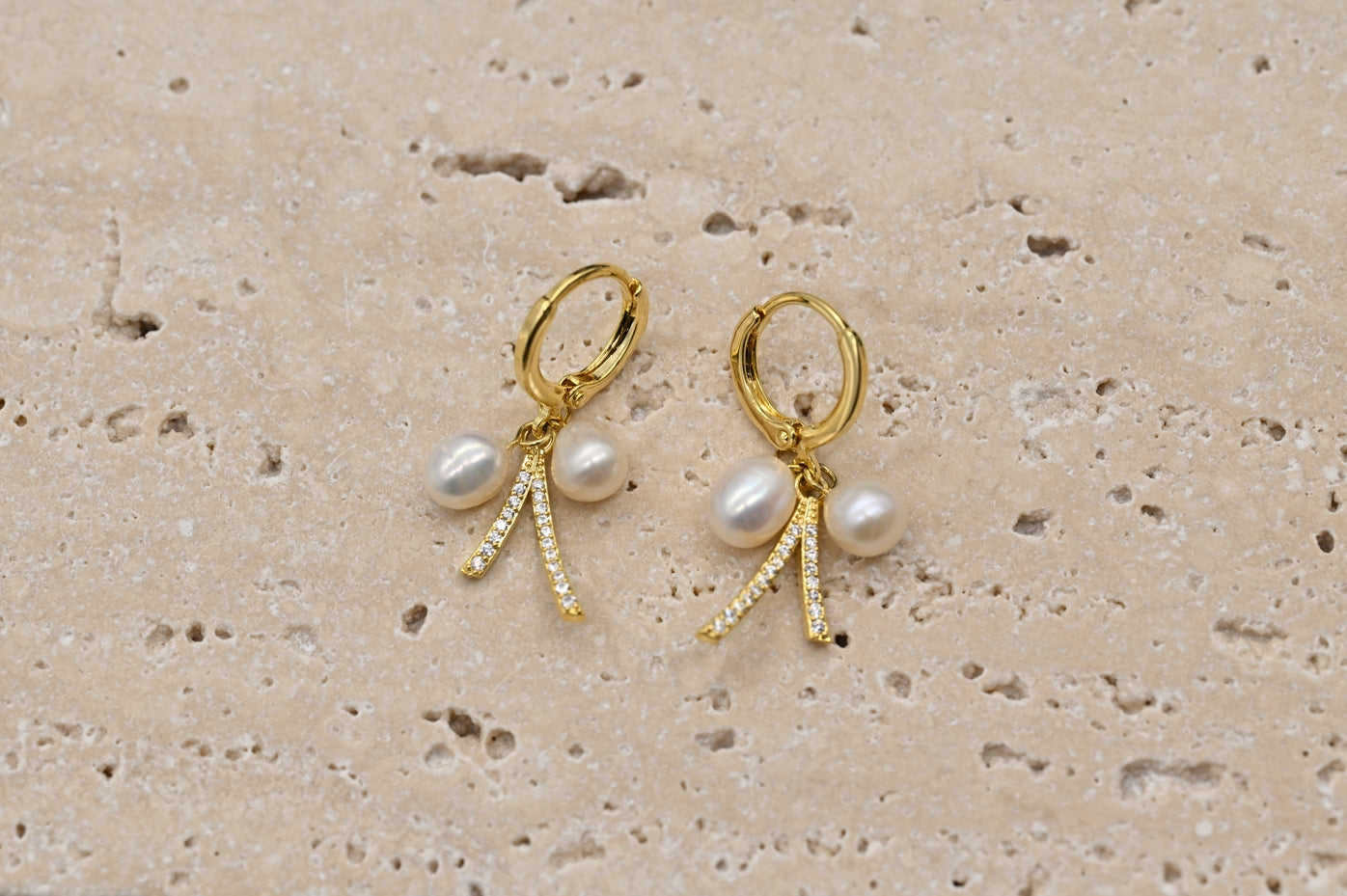 Chic Gold-Plated Faux Pearl and Cubic Zirconia Hoop Earrings