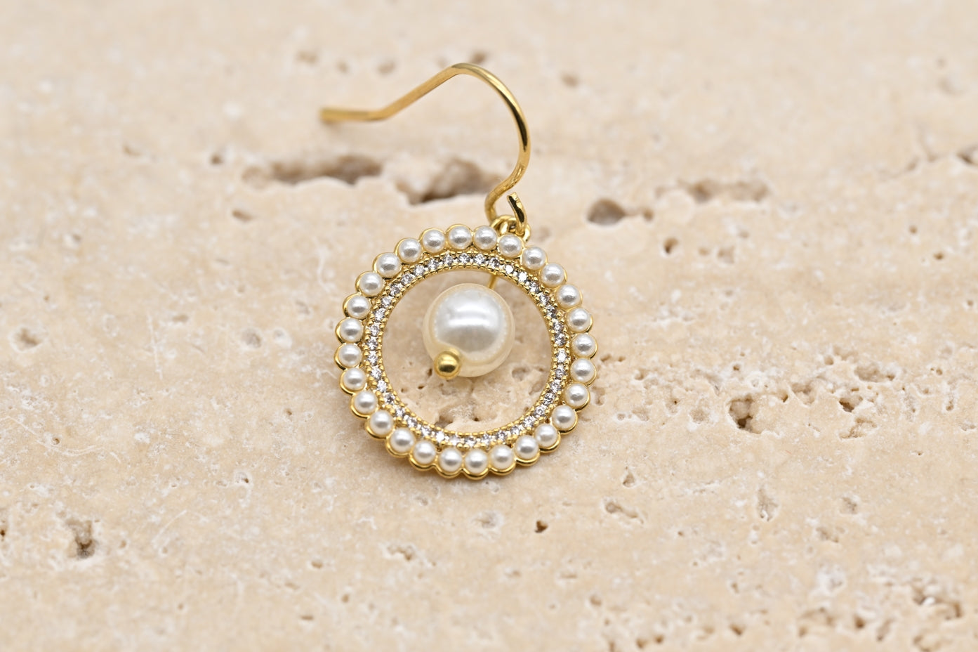 Elegant Circle Drop Earrings