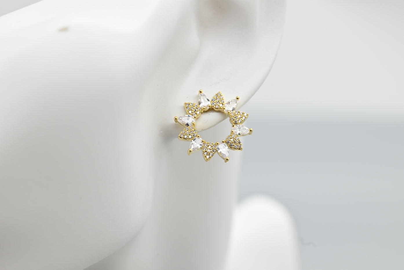 Dazzling Gold-Plated Floral Cubic Zirconia Stud Earrings