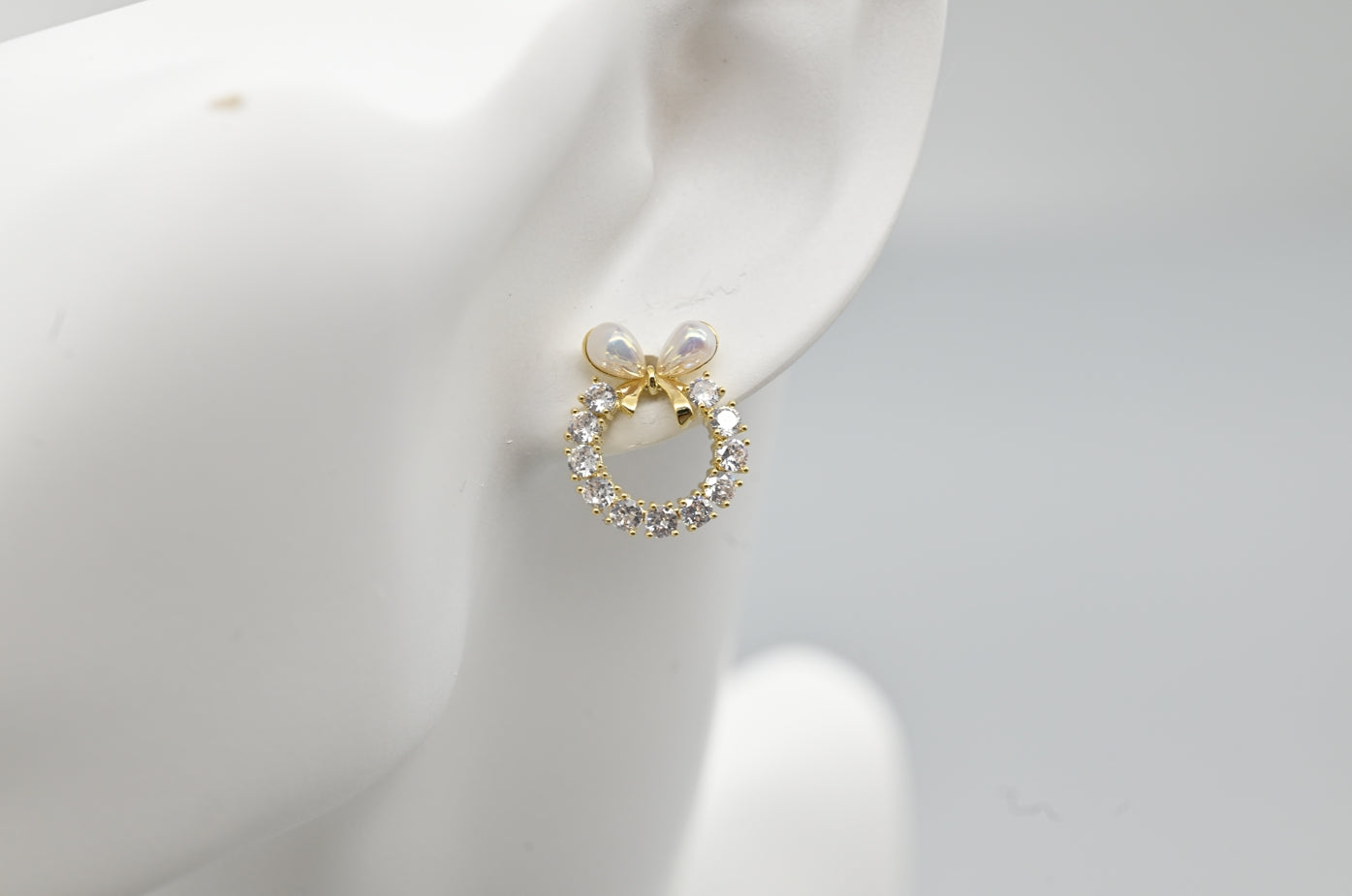 Bow and Circle Stud Earrings with Faux Pearls
