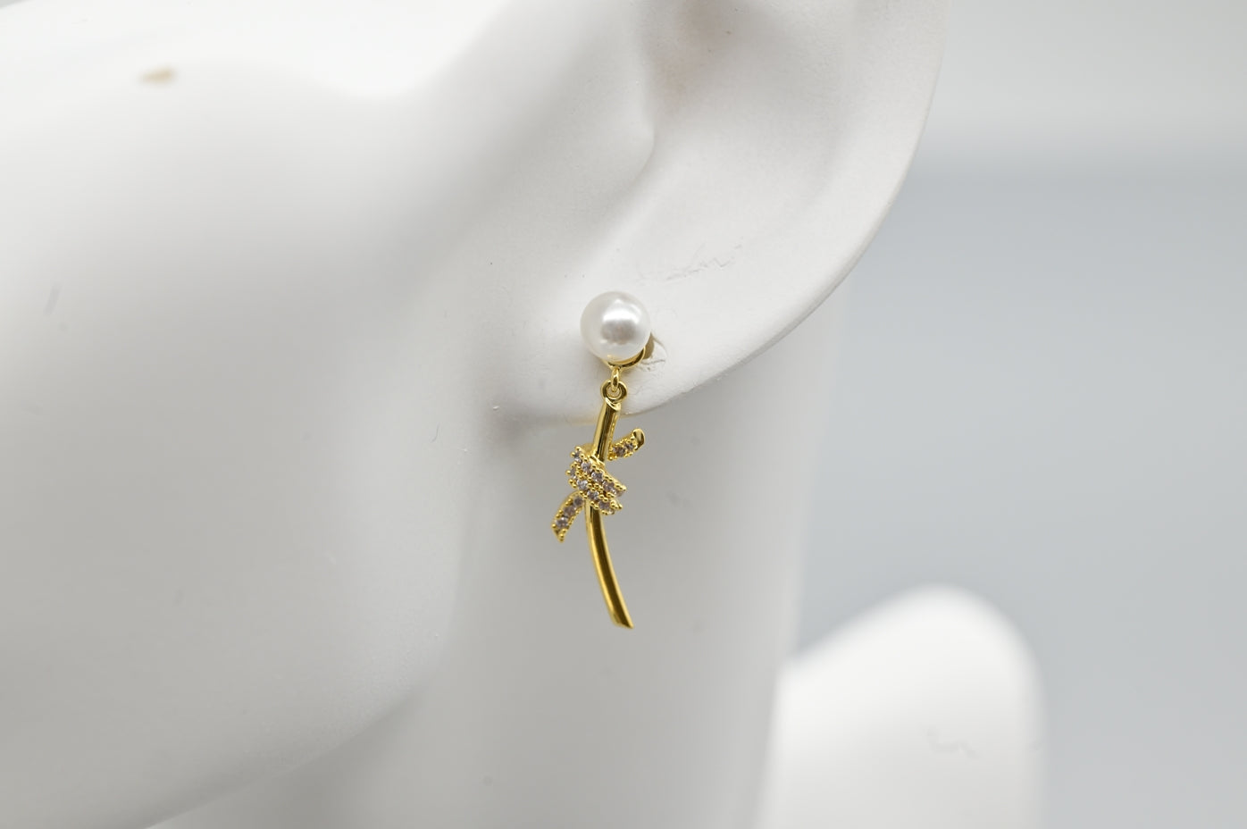 Elegant Gold-Plated Faux Pearl and Cubic Zirconia Drop Earrings