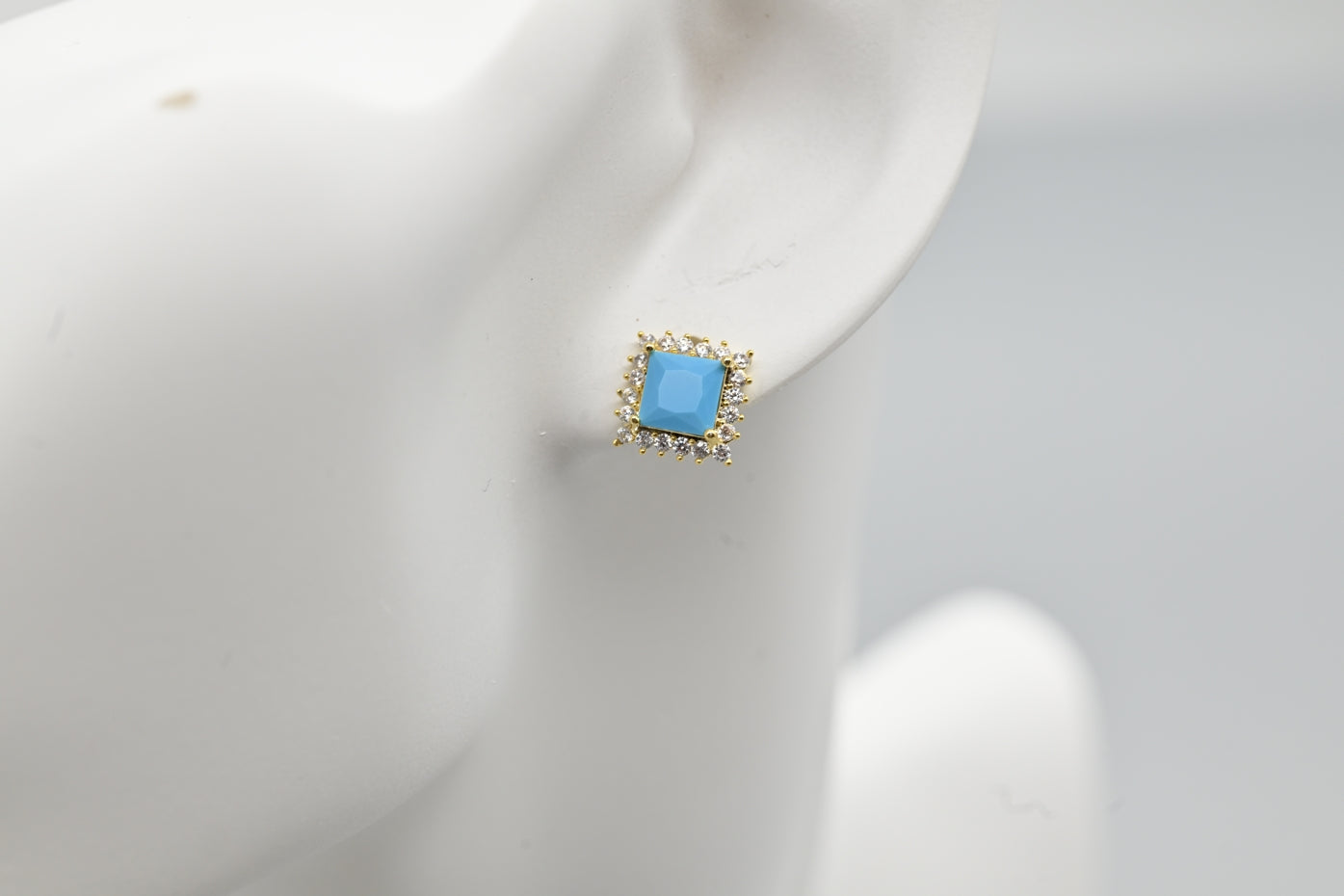 Chic Turquoise Square Stud Earrings