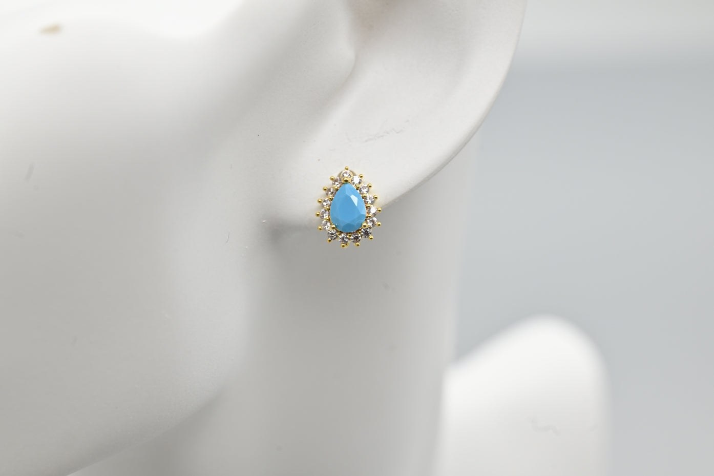Elegant Gold-Plated Teardrop Turquoise Earrings