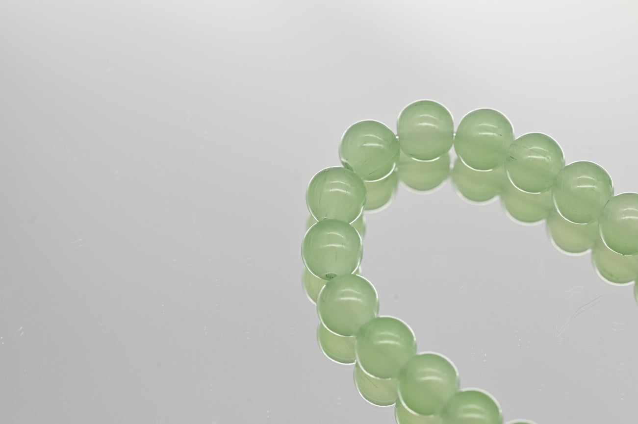 Green Jade Beaded Bracelet with Gold Accents