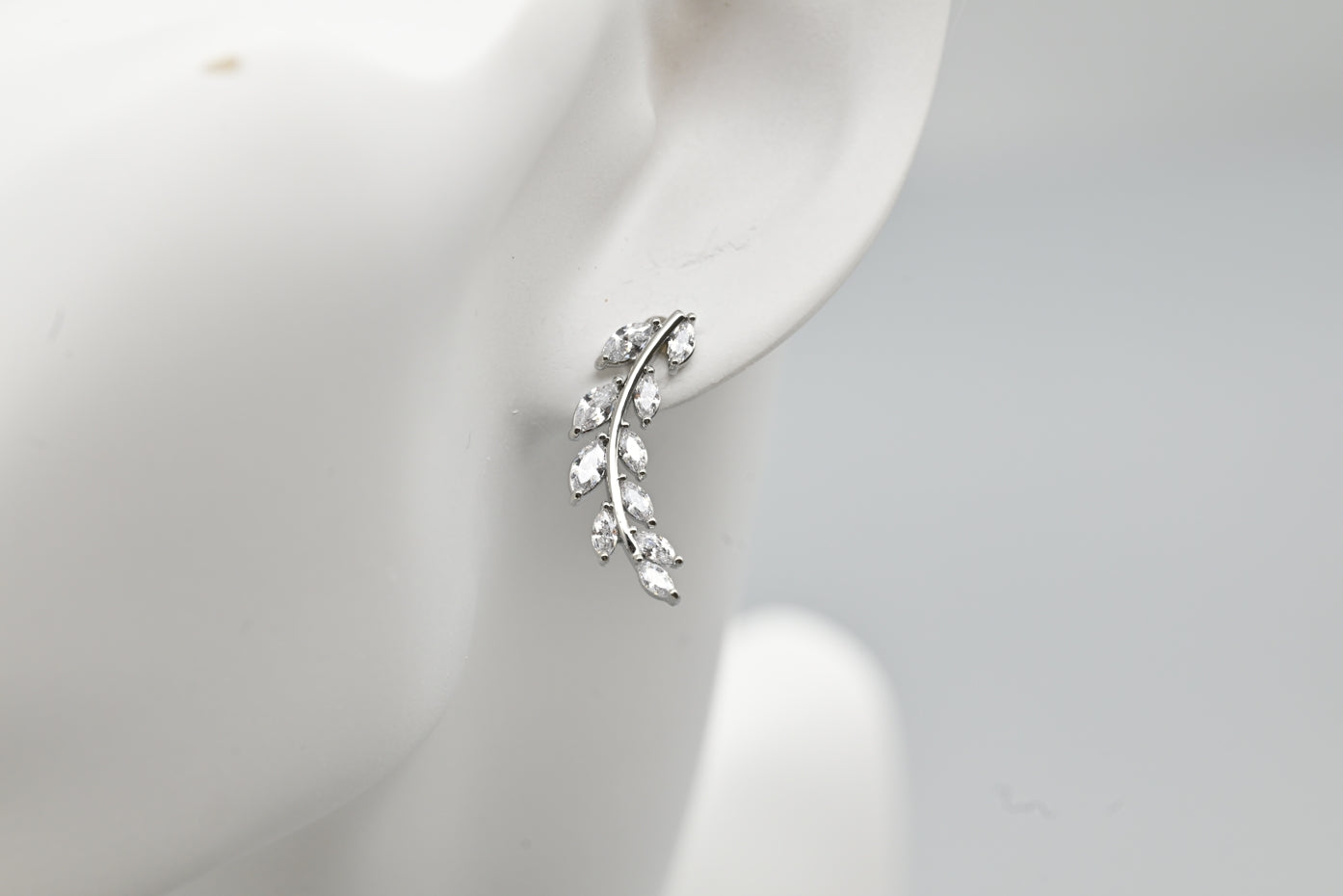 Elegant Silver-Plated Leaf Design Cubic Zirconia Earrings