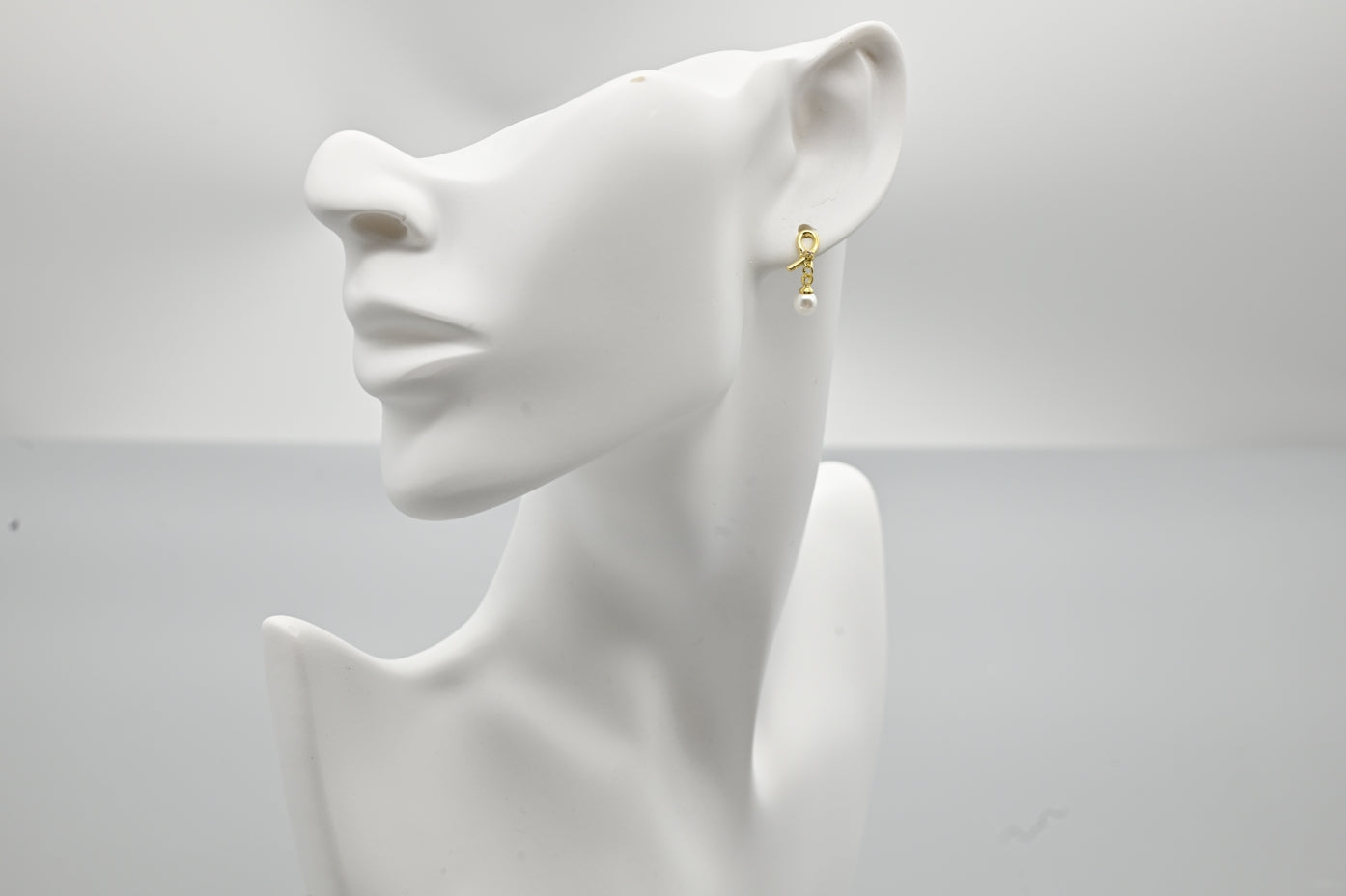 Charming Bow Knot Drop Earrings
