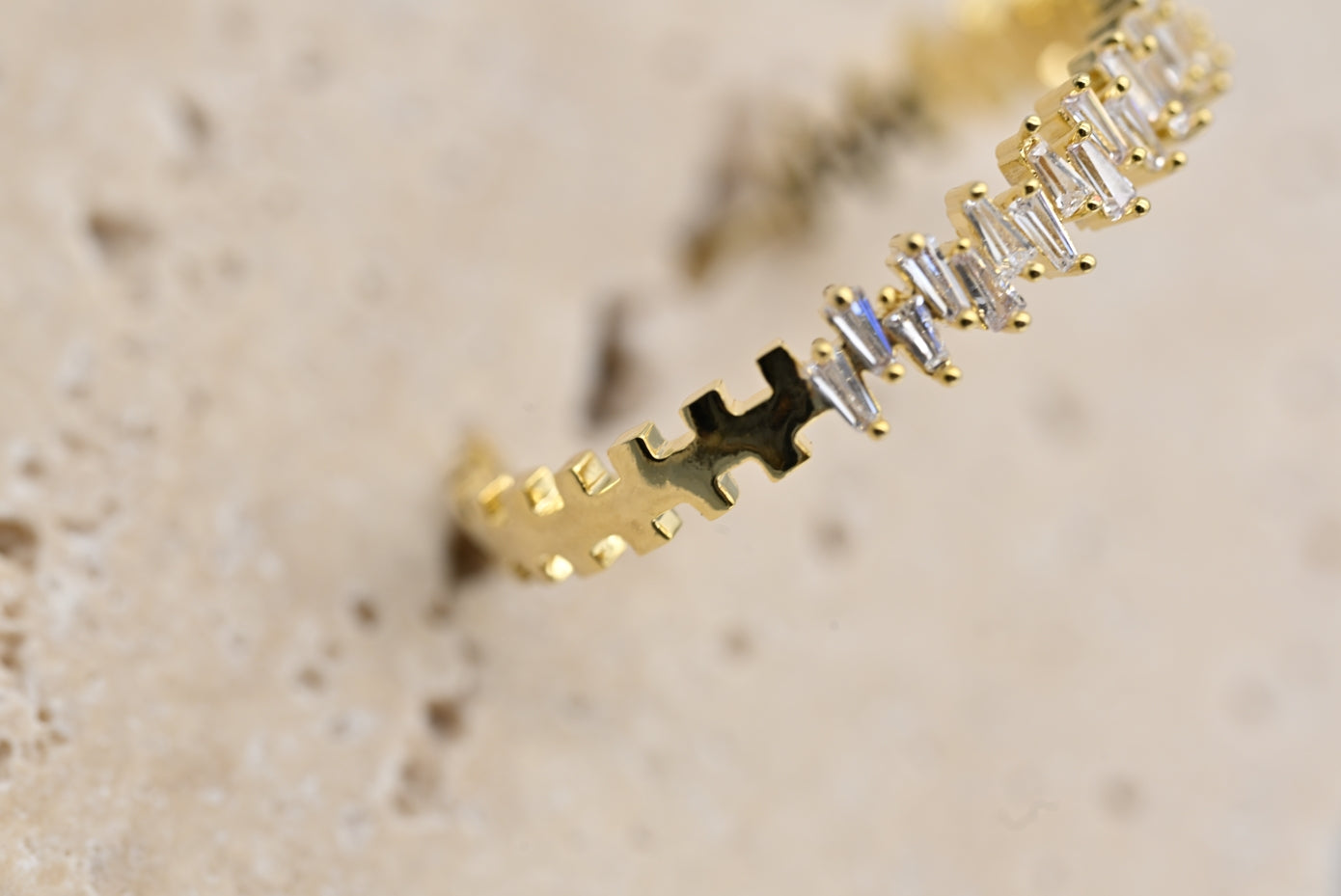 Gold-Plated Zigzag Hoop Earrings
